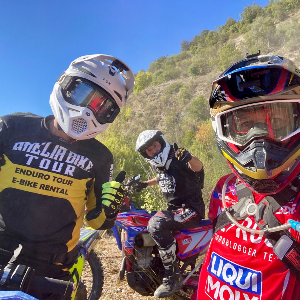 Instagram post from enduroblogger. This post is in position 0.